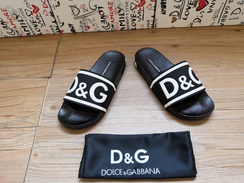 Dolce & Gabbana Slippers